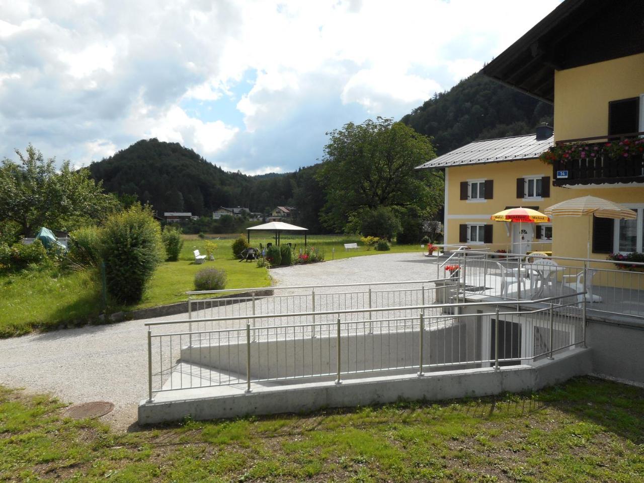 Bed and Breakfast Haus Amalia Strobl Exteriér fotografie